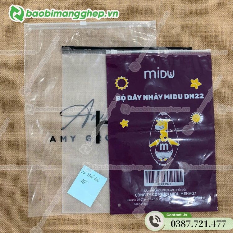 tui-dung-quan-ao-in-hinh