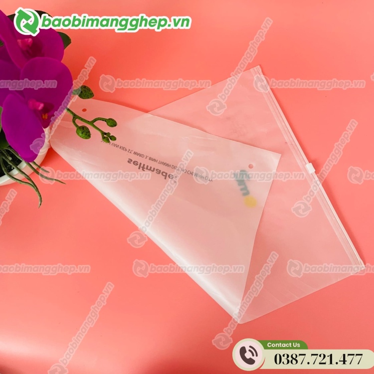 tui-zip-dung-quan-ao-gia-re