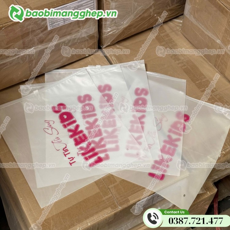 bao-bi-dong-goi-co-khoa-keo-dung-quan-ao