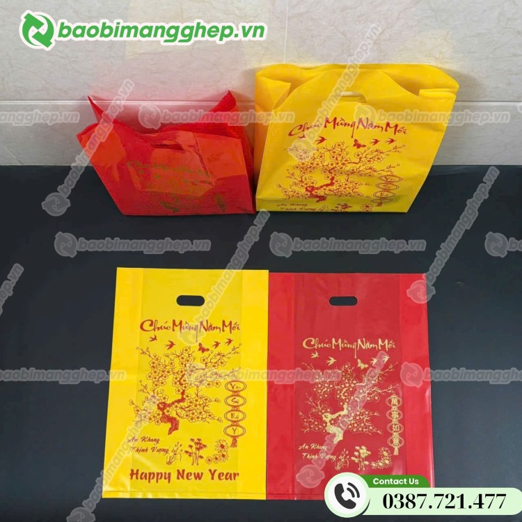 tui-pe-dung-lich-tet