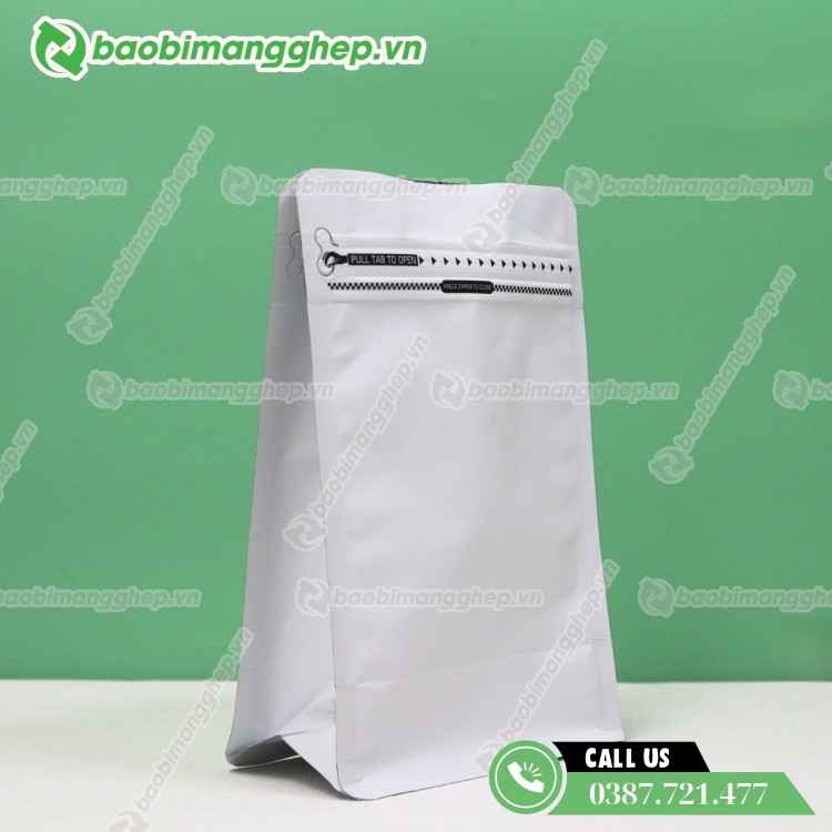 T&uacute;i zipper trắng sữa cao cấp c&oacute; kh&oacute;a k&eacute;o chắc chắn