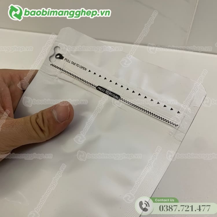 tui-zip-day-vuong-gia-re